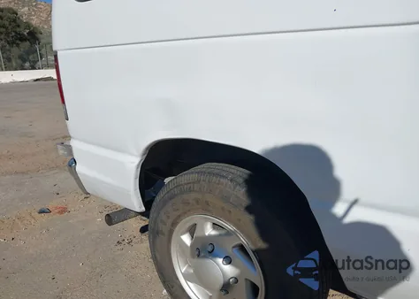 2013 Ford E-150 Commercial из США, поврежденный, VIN 1FTNE1EW6DDA29947